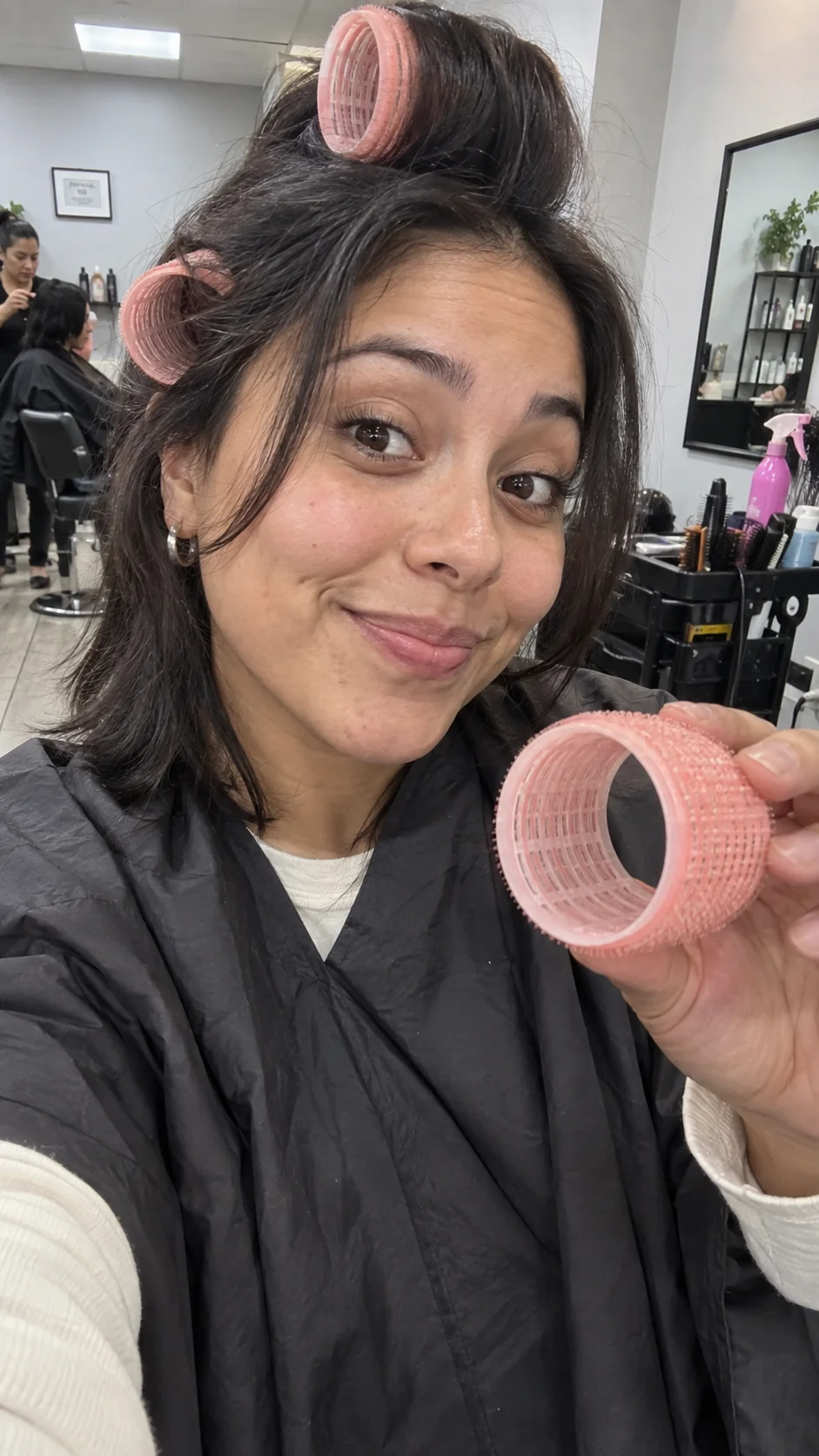 Salon waiting-room chat template preview